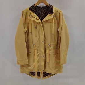 Time & Tru Rain Jacket Size Medium Yellow Navy Leopard Print Lining Pockets